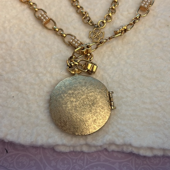vintage locket necklace - Picture 7 of 8